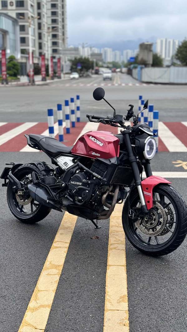 二手摩托莫里尼赛文佐6½