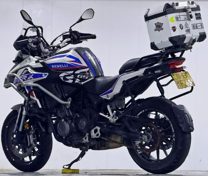 二手贝纳利金鹏 TRK502