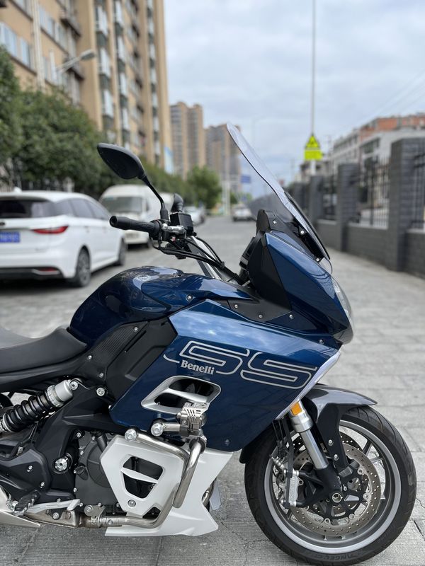 二手贝纳利600GC