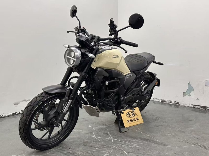 二手新大洲本田CBF190TR