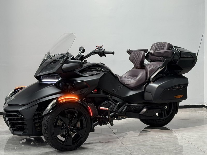 二手庞巴迪Spyder F3 