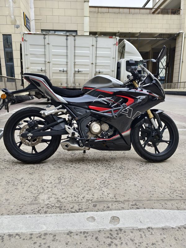 二手QJMOTOR赛150
