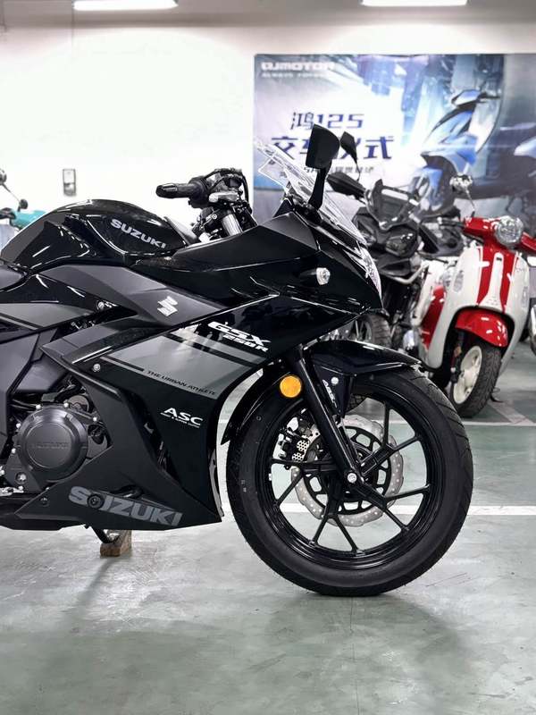二手豪爵铃木GSX250R