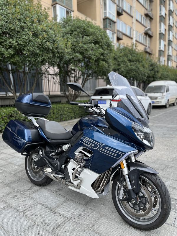 二手贝纳利600GC