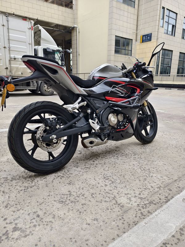 二手QJMOTOR赛150