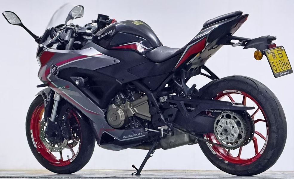 二手QJMOTOR赛400
