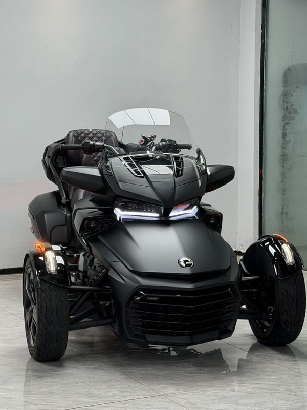 二手庞巴迪Spyder F3 