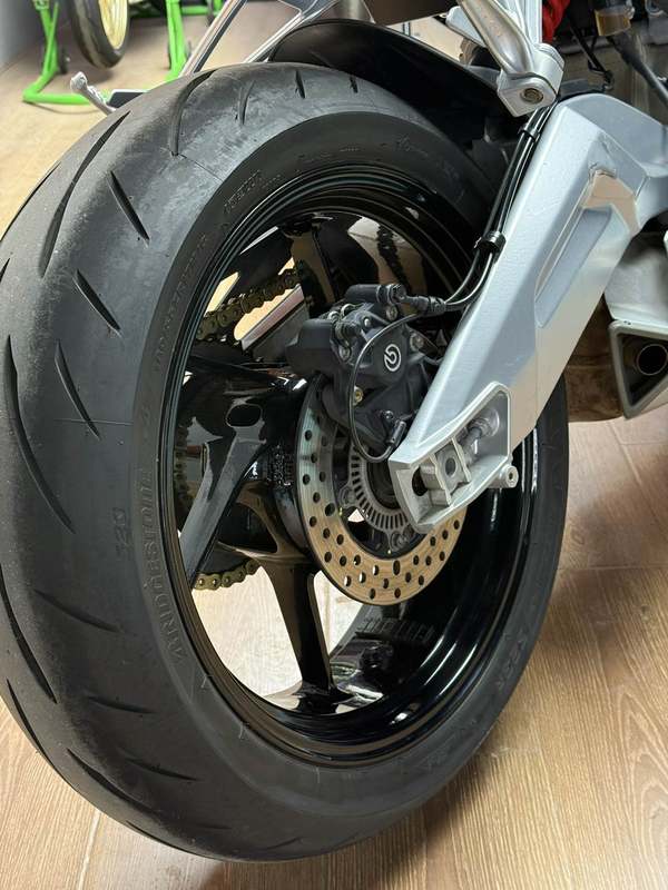 二手阿普利亚RS 660 