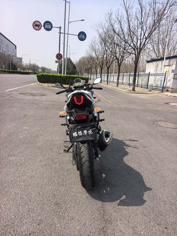 二手豪爵铃木GSX250R