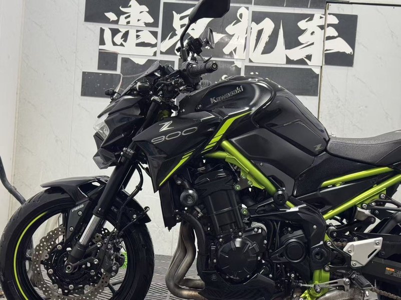 二手川崎Z900