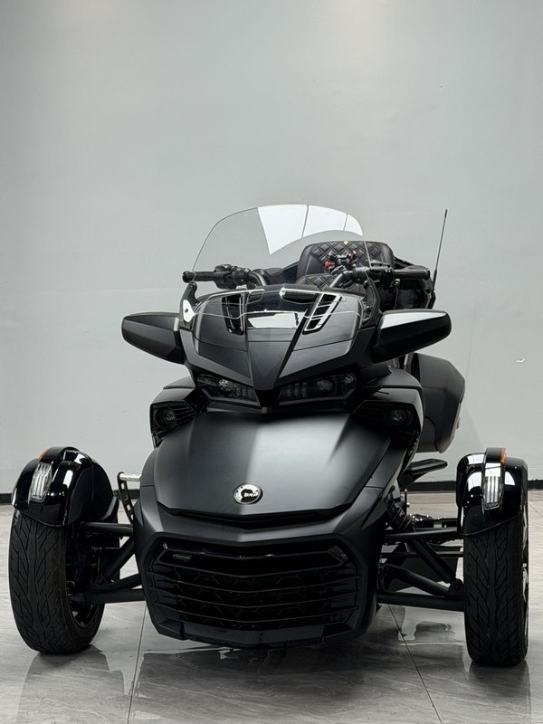 二手庞巴迪Spyder F3 