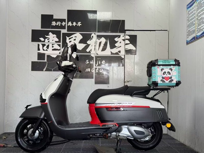 二手维多利亚Sixties 250Si