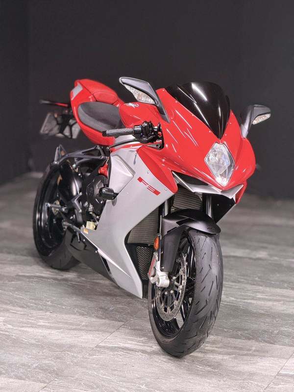 二手奥古斯塔F3 800