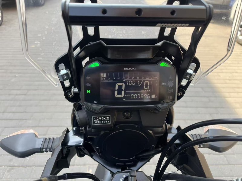 二手豪爵铃木DL250