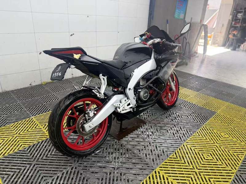 二手宗申阿普利亚GPR250R