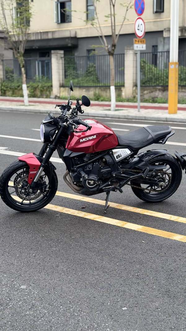 二手摩托莫里尼赛文佐6½