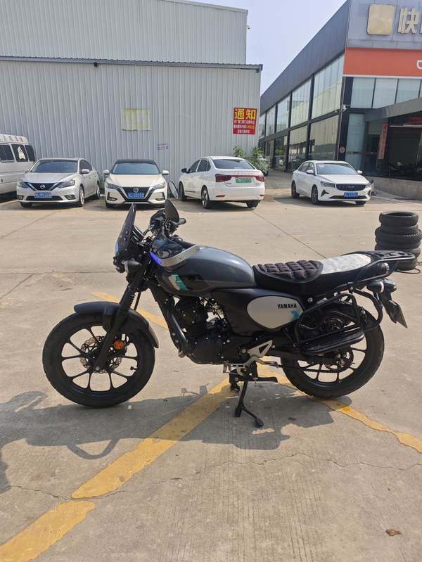 二手建设雅马哈GT150 Fazer