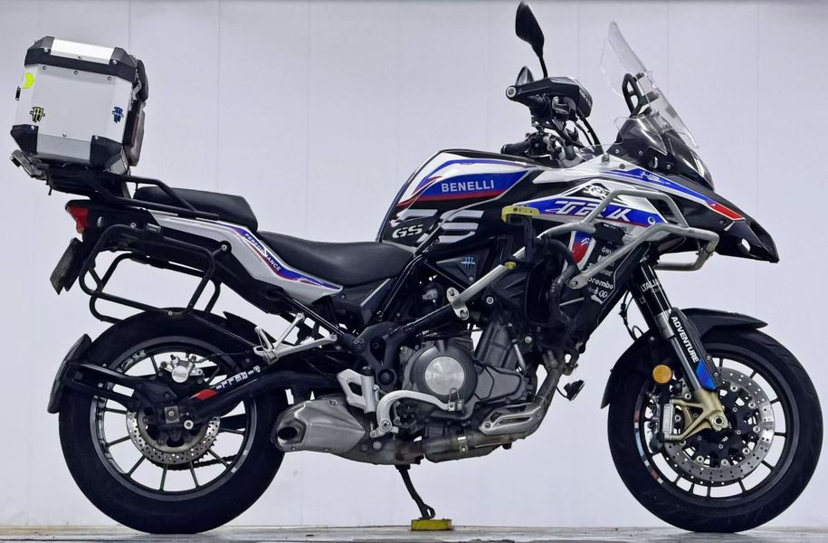 二手贝纳利金鹏 TRK502