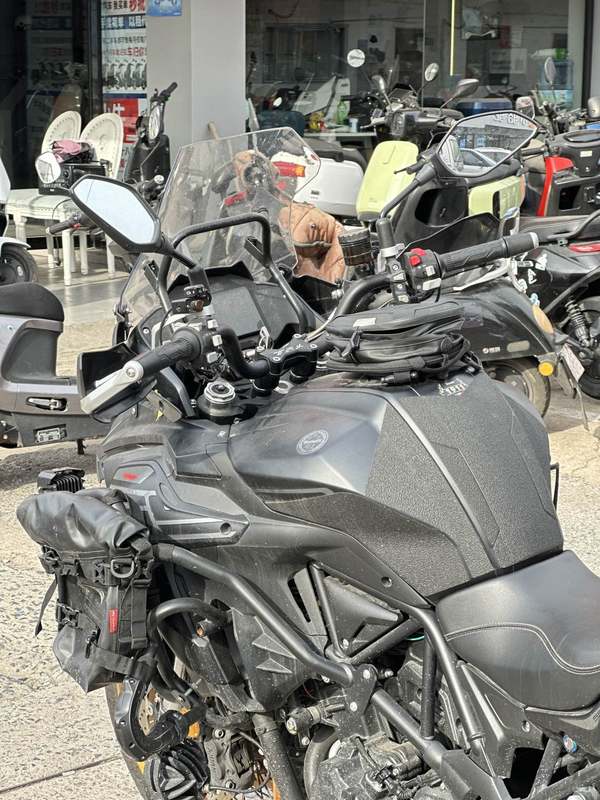 二手贝纳利TRK552