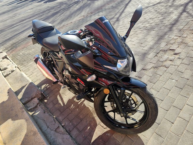 二手豪爵铃木GSX250R