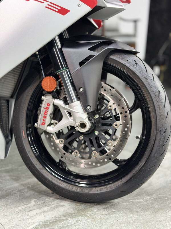 二手奥古斯塔F3 800