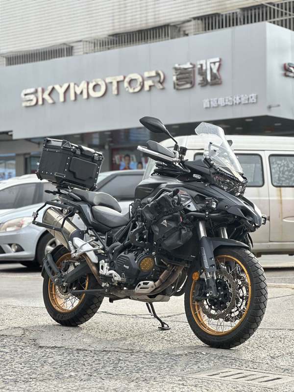 二手贝纳利TRK552