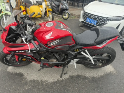 二手本田CBR650R