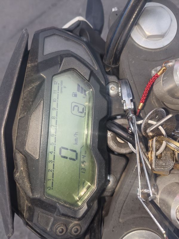 二手贝纳利红宝龙 TNT150i