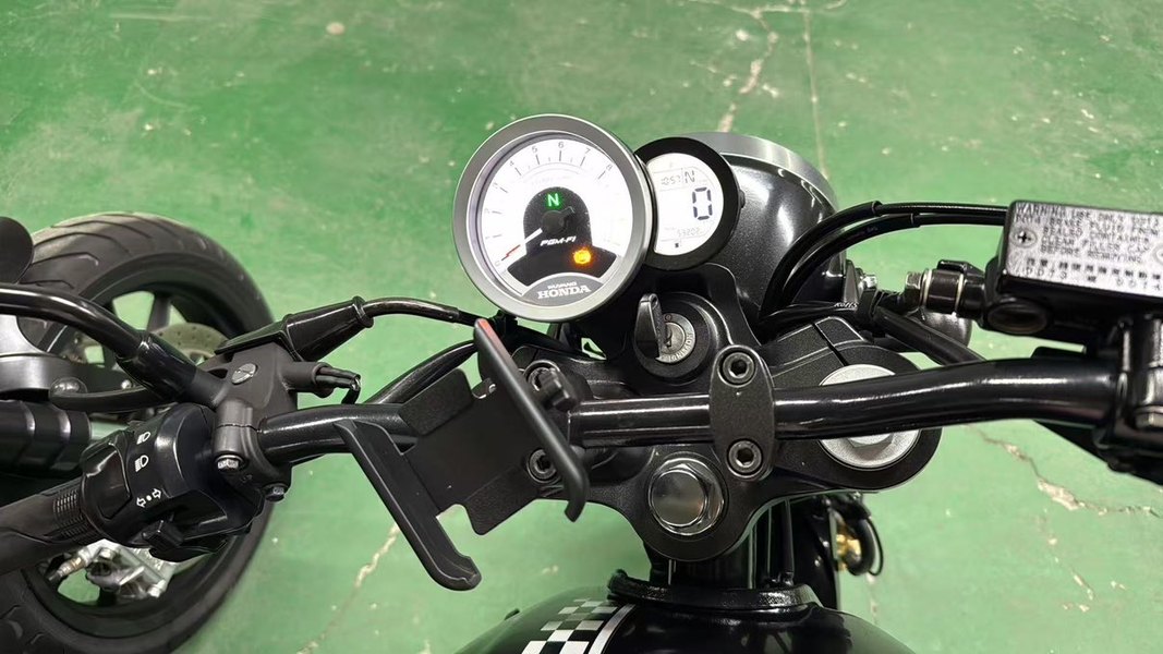 二手五羊本田鸷道 CB190SS