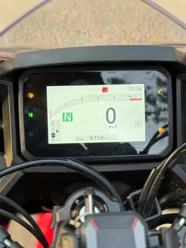 二手本田CBR400R