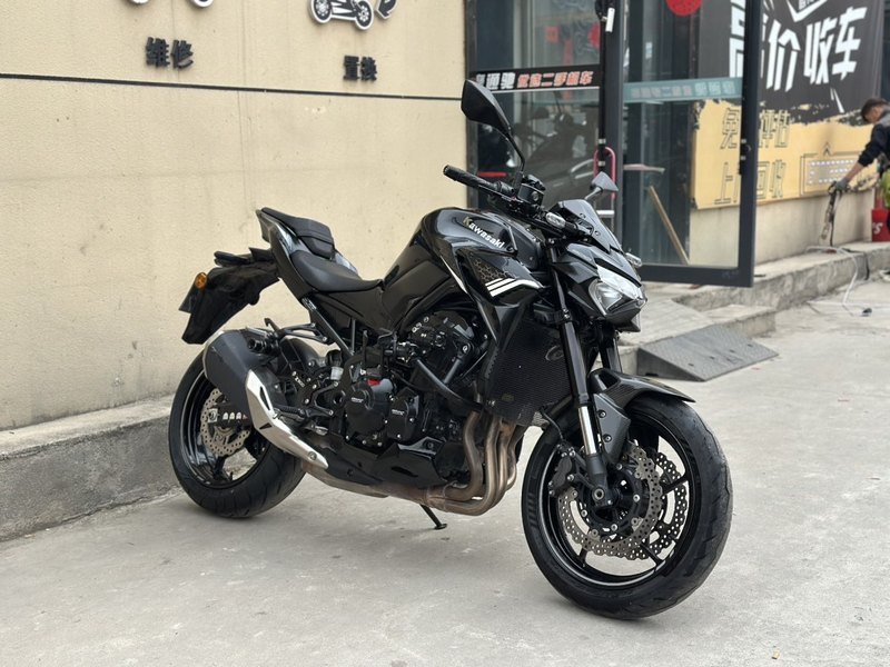 二手川崎Z900