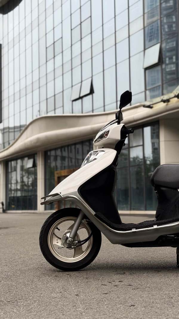 二手五羊本田SCR 喜悦110