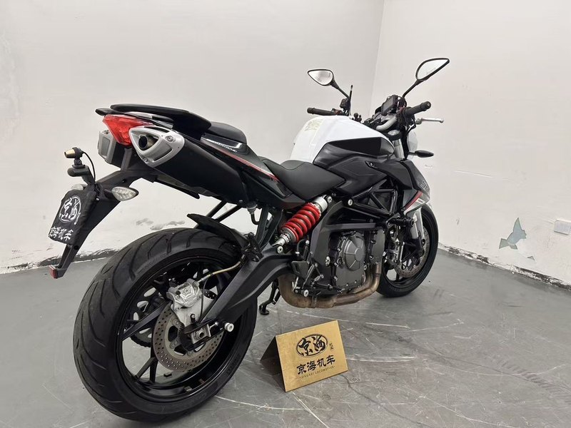 二手贝纳利TNT600i