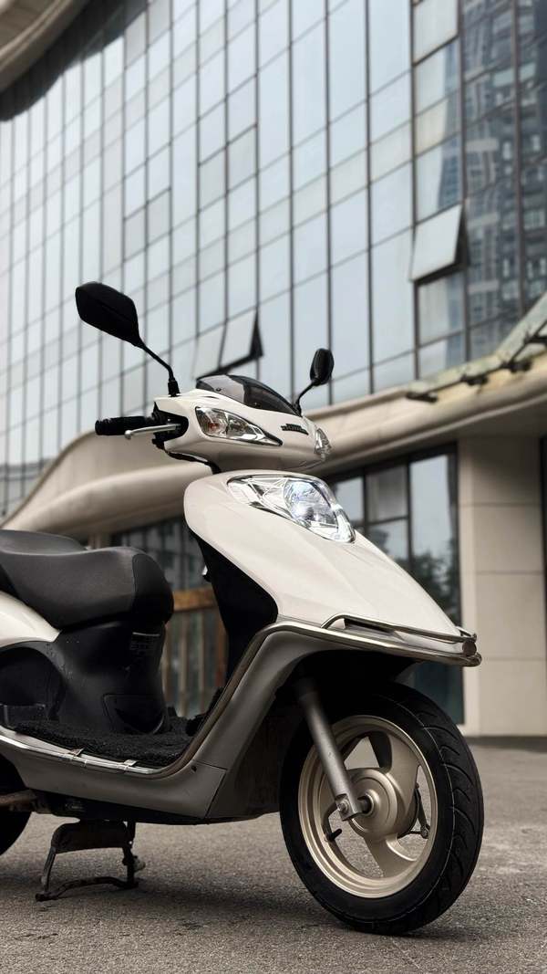 二手五羊本田SCR 喜悦110