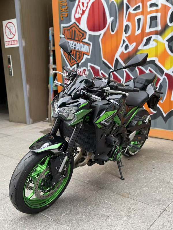 二手川崎Z900
