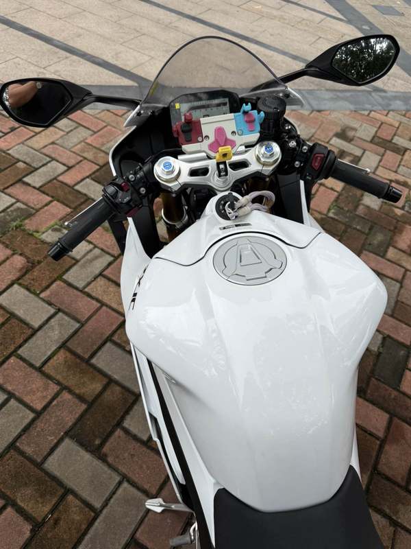 二手张雪机车500RR