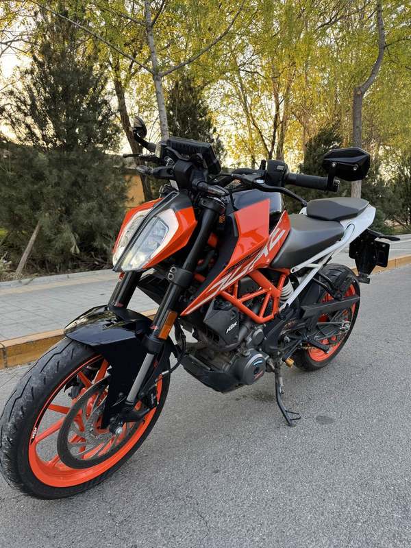 二手KTMR2R390 Duke