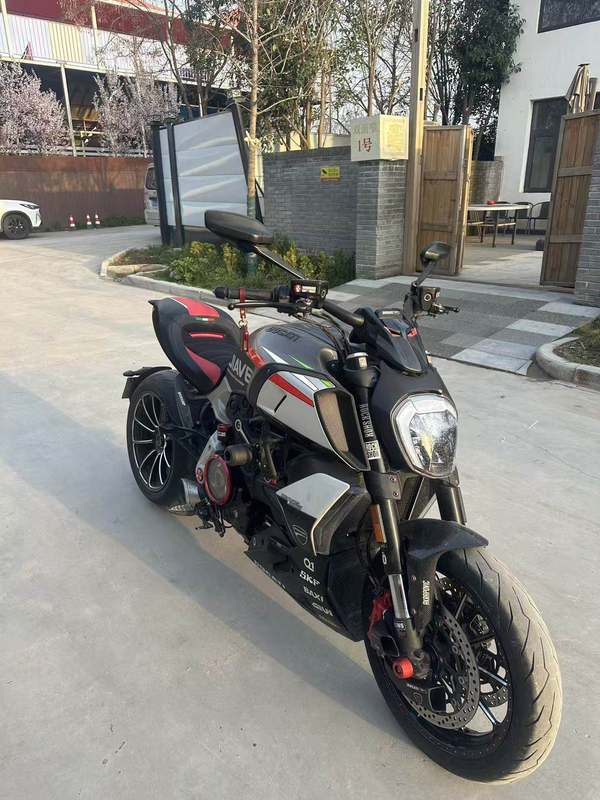 二手杜卡迪XDiavel