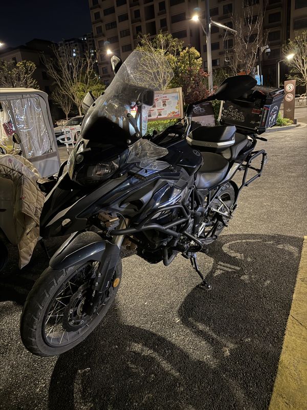 二手贝纳利金鹏 TRK502