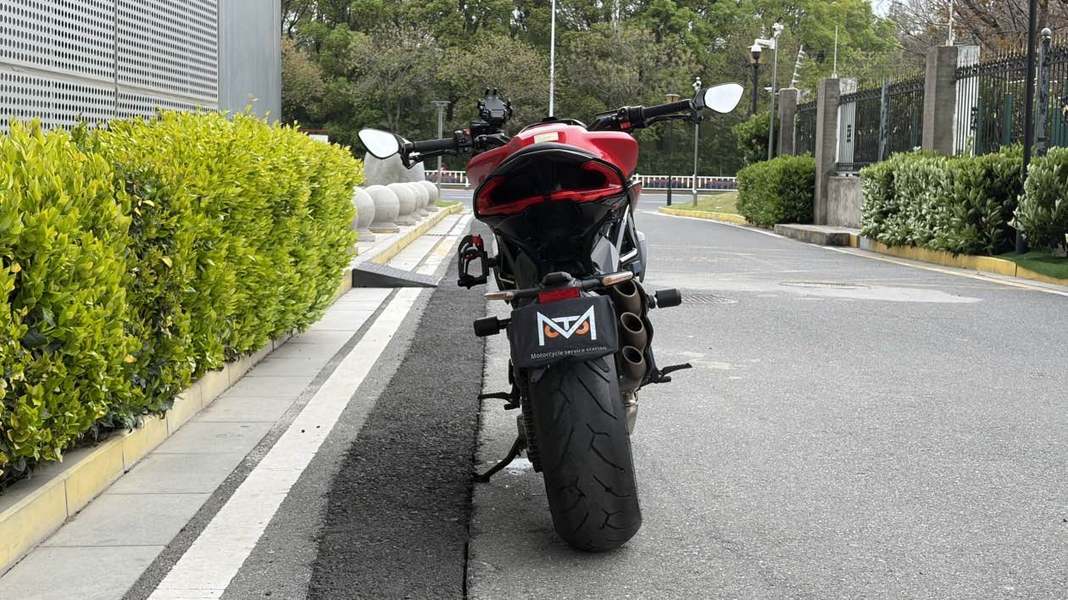 二手奥古斯塔Dragster 800