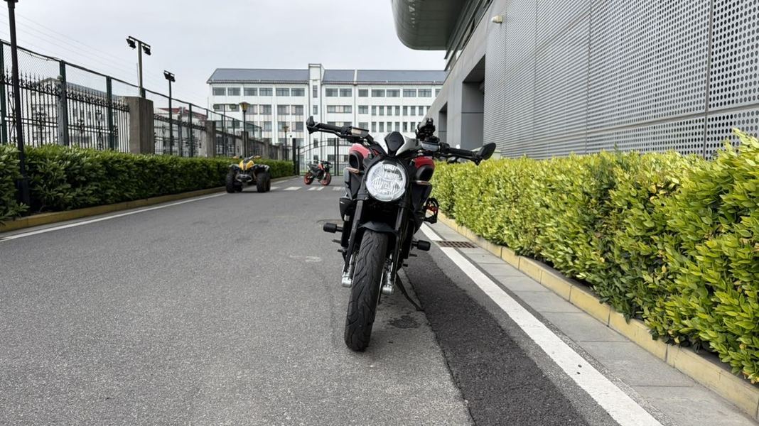 二手奥古斯塔Dragster 800