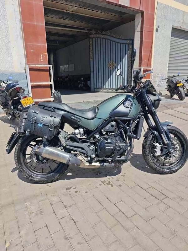 二手贝纳利幼狮 Leoncino 500