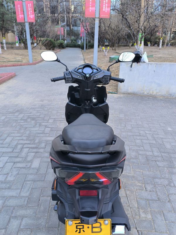 二手新大洲本田裂行 RX125Fi