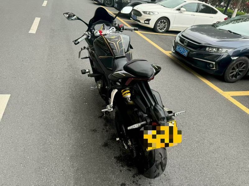 二手QJMOTOR赛800