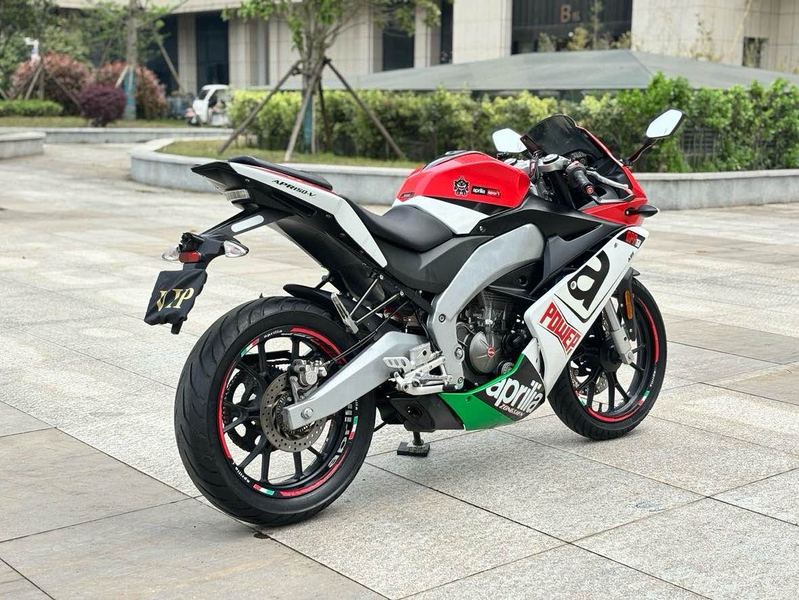 二手宗申阿普利亚GPR150R