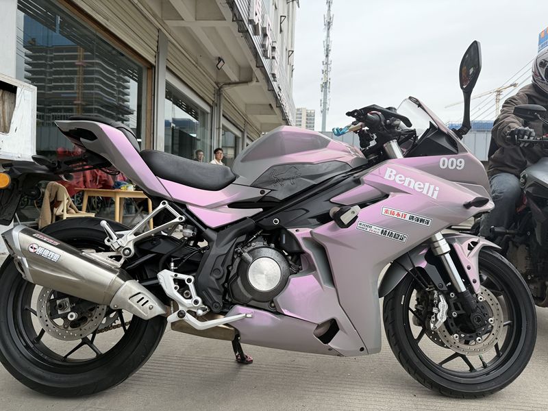 二手贝纳利龙卷风 Tornado 302R