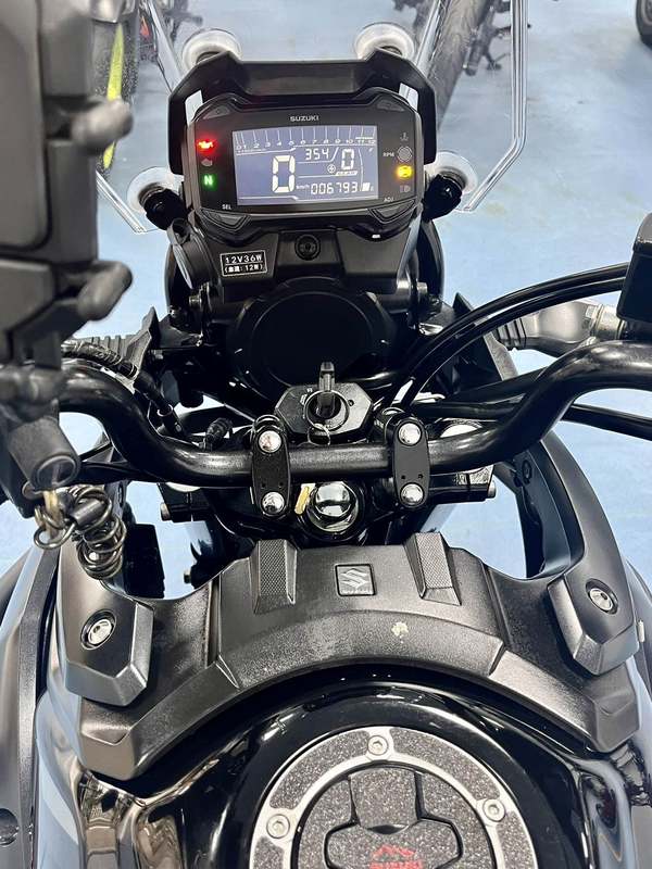 二手豪爵铃木DL250