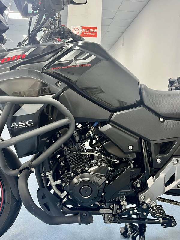 二手豪爵铃木DL250