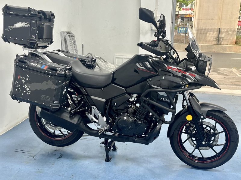 二手豪爵铃木DL250