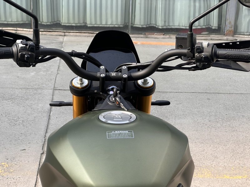 二手摩托莫里尼赛文佐6½